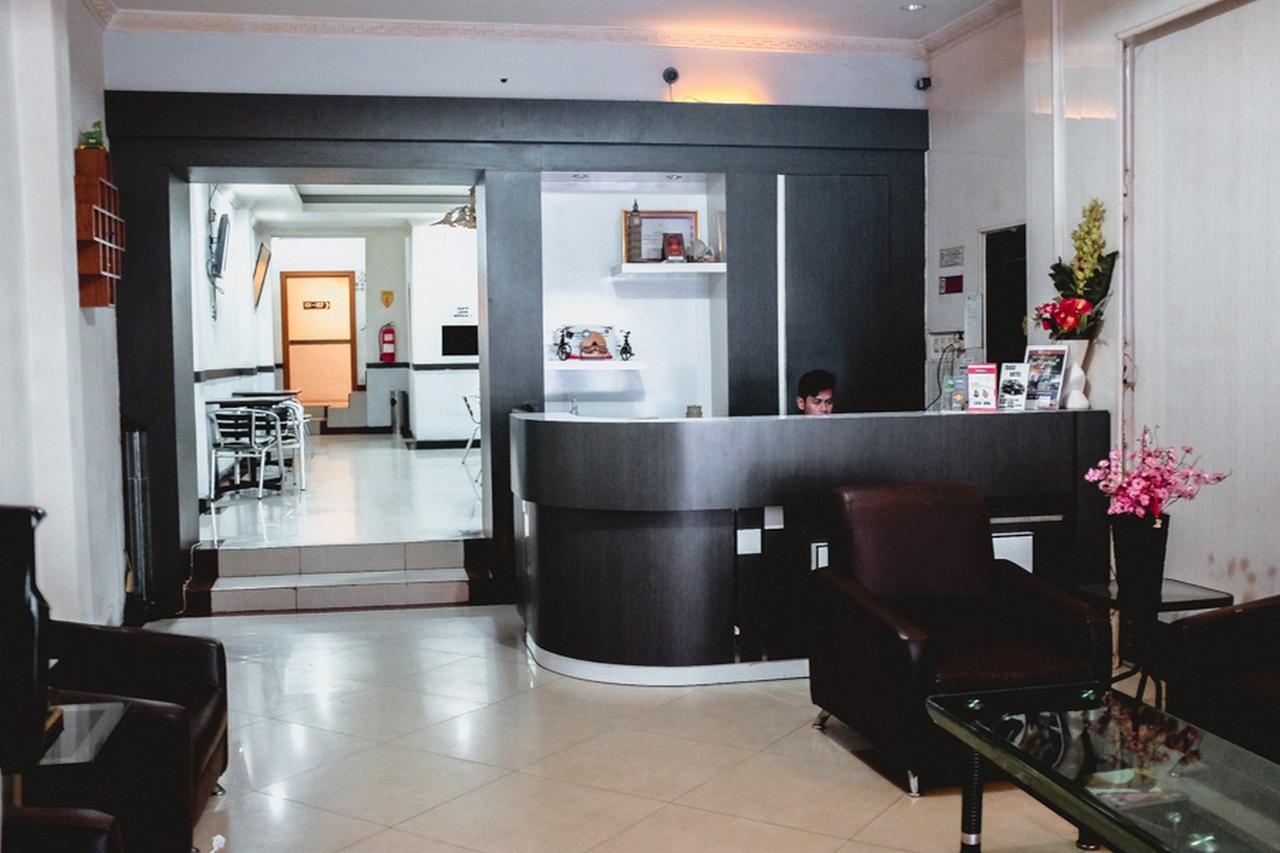 Reddoorz Plus Near Palembang Indah Mall エクステリア 写真